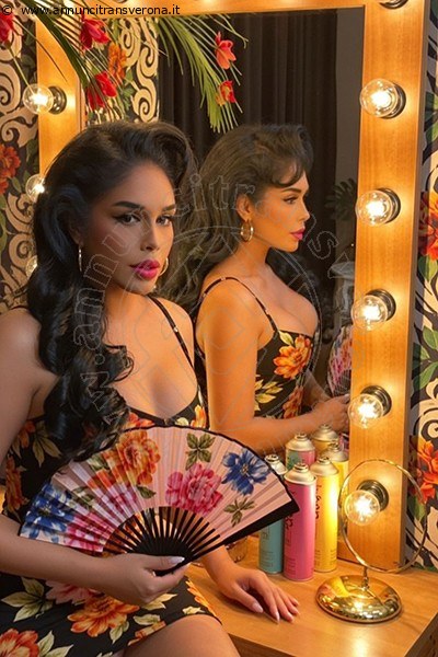 Foto Kasy Sexy  Annunci Trans Trapani