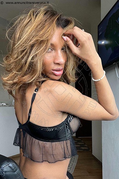 Foto Kiara Bardo Annunci Transescort Firenze
